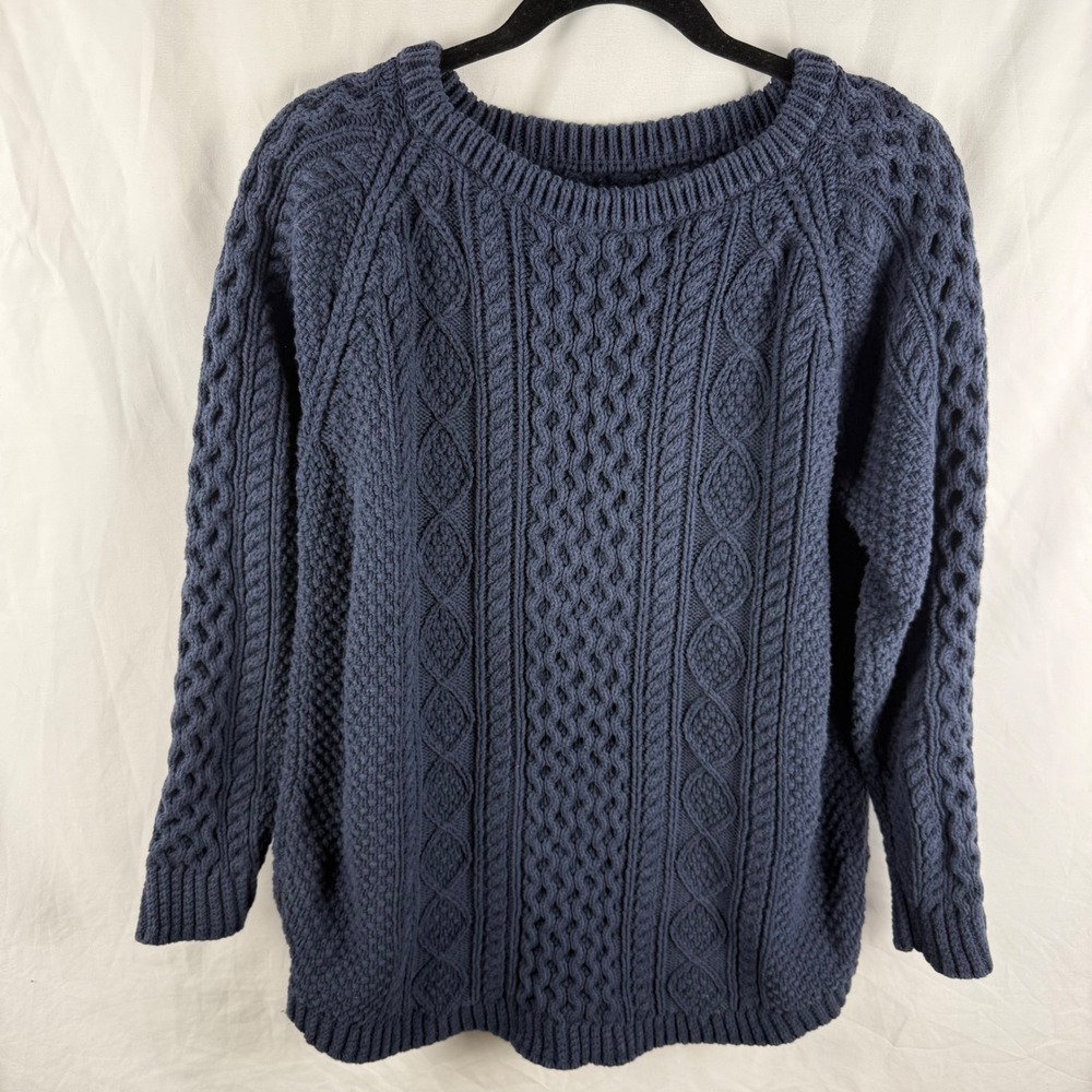 LL Bean‎ Signature Navy Blue Cableknit Fisherman Sweater Large Coastal Crew